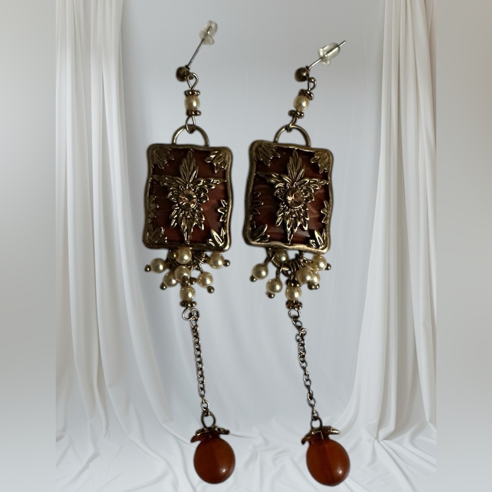 NWT Long Pierced Earrings with faux pearls and brown beads NWOT